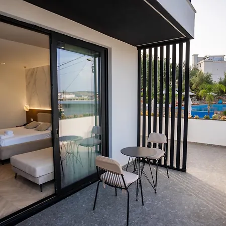 Otel Memaj 4*